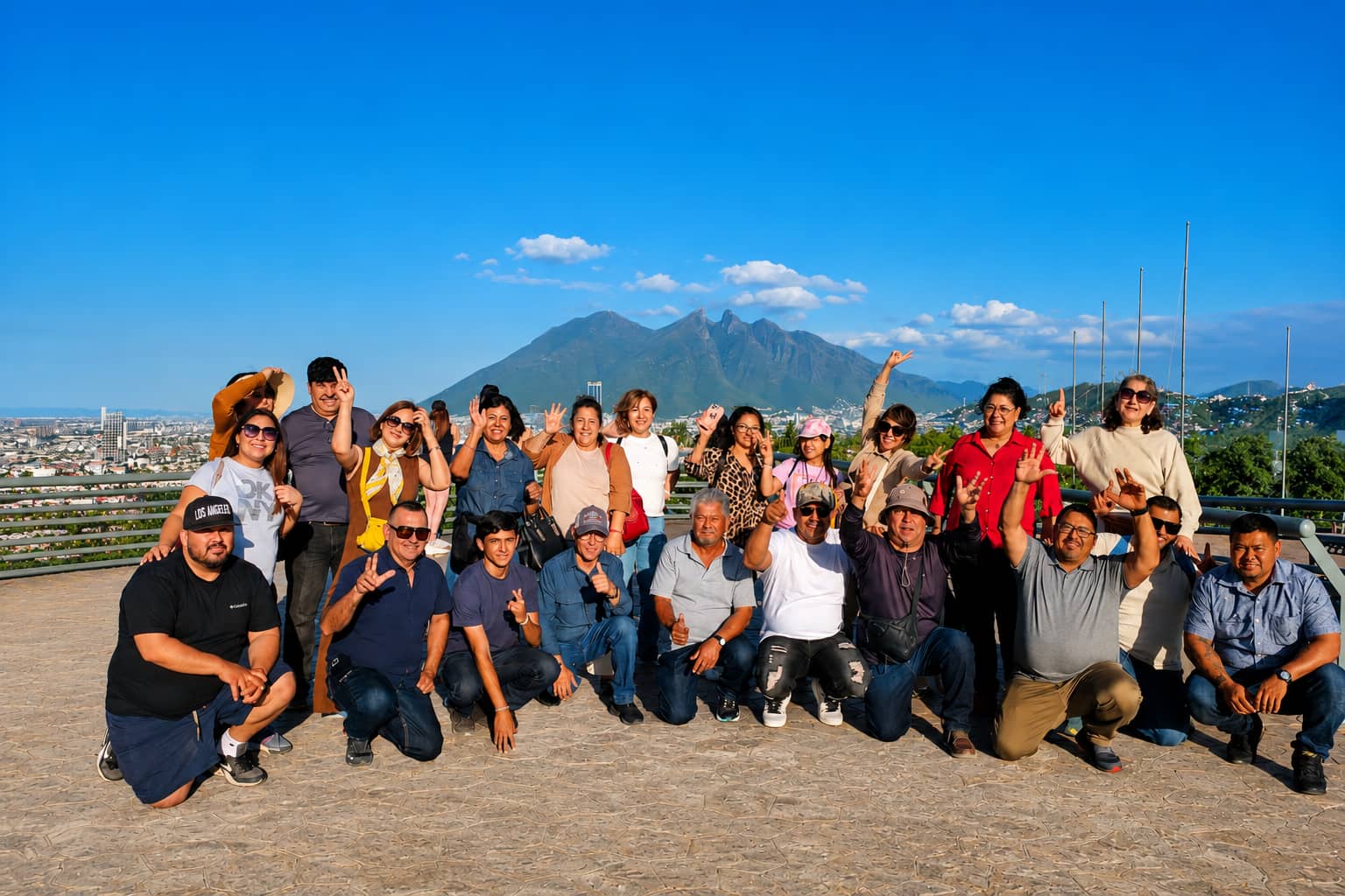 grupos tours mty